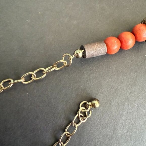 Vintage 80's Orange Aux Agate Wood Bead Necklace Earrings Set W/ Brass Accents - Picture 5 of 8